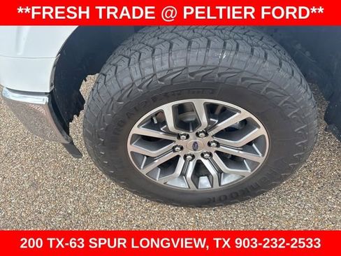Used 2021 Ford F150 Lariat w/ FX4 Off-Road Package image 4