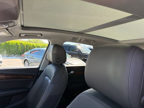 Used 2018 Audi Q5 2.0T Premium Plus w/ Premium Plus Package AWD/4WD image 9