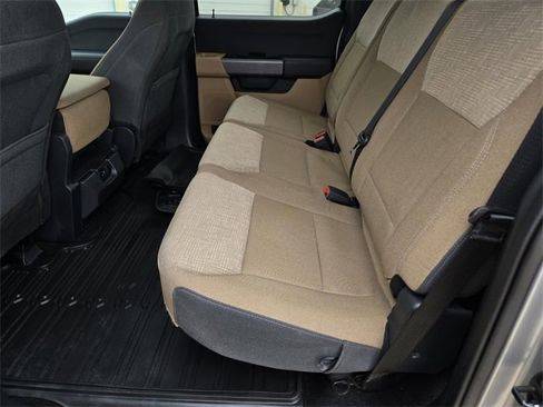 Used 2022 Ford F150 XLT w/ Trailer Tow Package image 18