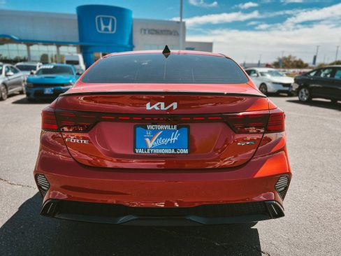 Used 2023 Kia Forte GT-Line w/ GT-Line Premium Package FWD image 6