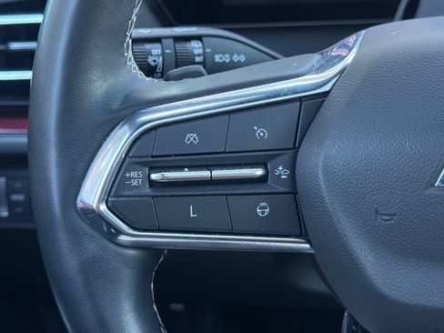 Used 2024 Chevrolet Traverse Z71 w/ Enhanced Driving Package AWD/4WD image 34