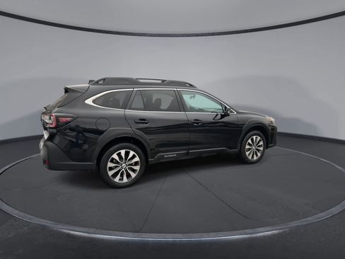 Used 2024 Subaru Outback Limited image 8