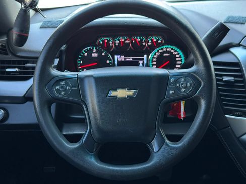 Used 2018 Chevrolet Tahoe 2WD image 30