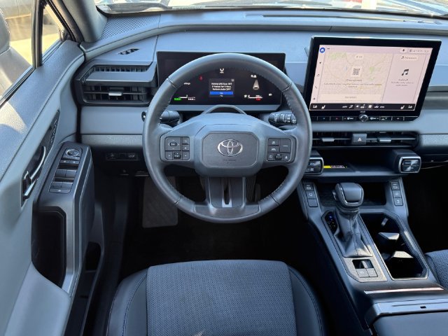 Used 2026 Toyota RAV4 XSE AWD/4WD image 29