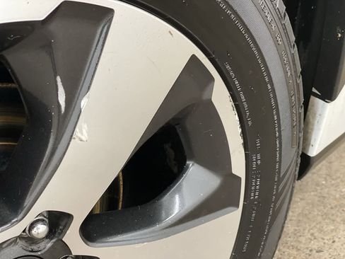 Used 2014 Subaru Crosstrek Touring image 42