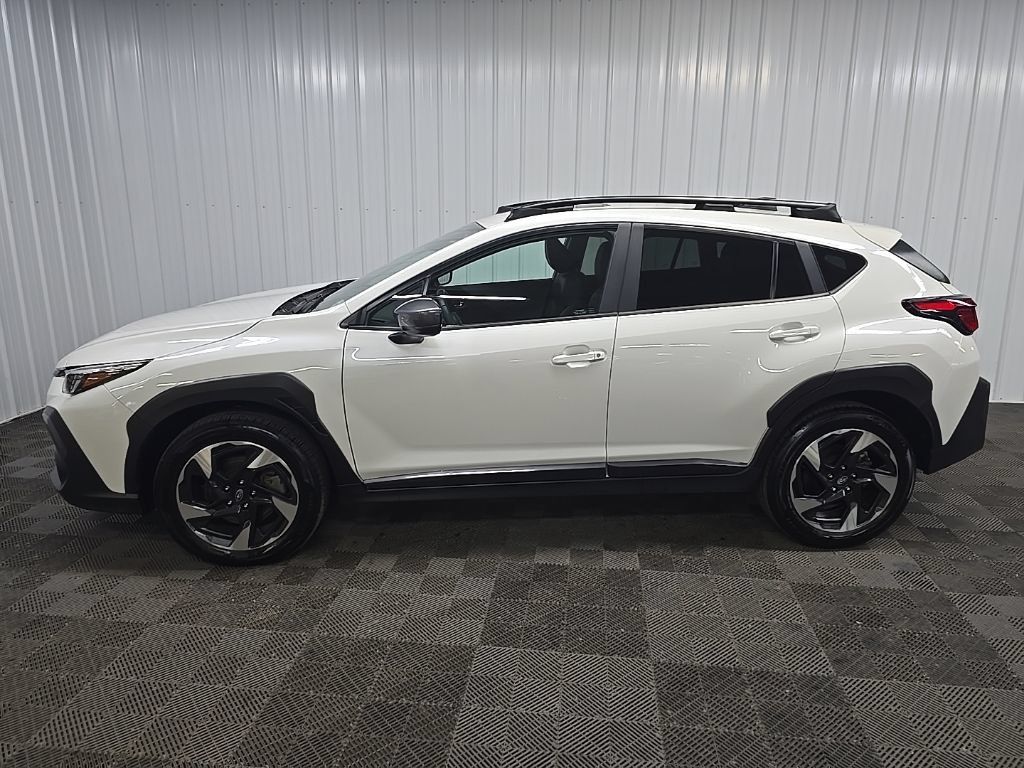 Used 2025 Subaru Crosstrek 2.5i Limited AWD/4WD image 6