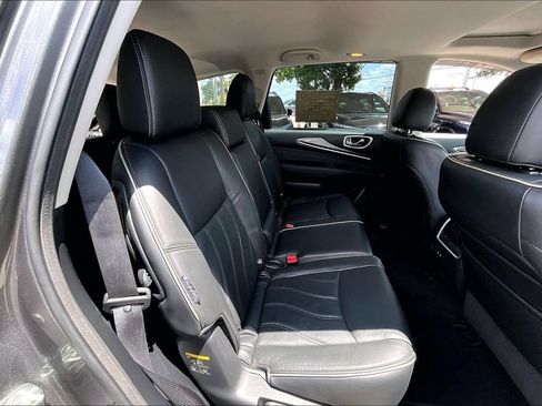 Used 2019 INFINITI QX60 Luxe w/ Essential Package FWD image 36