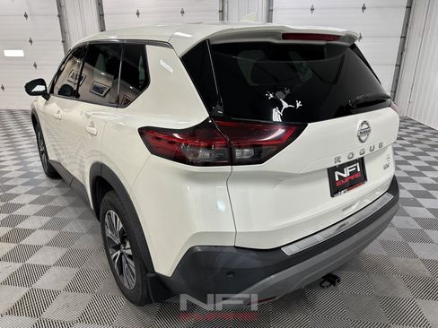 Used 2021 Nissan Rogue SV FWD image 10