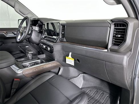 New 2026 GMC Sierra 1500 SLT w/ SLT Premium Plus Package image 30