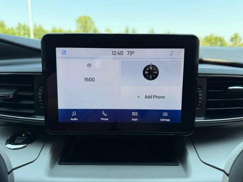 Used 2021 Ford Explorer XLT w/ Equipment Group 202A AWD/4WD image 20