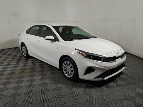 Used 2022 Kia Forte Sedan FWD image 13