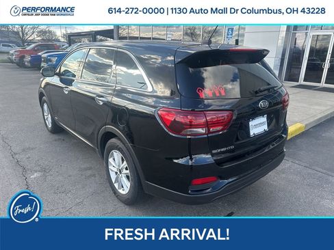 Used 2019 Kia Sorento LX image 6