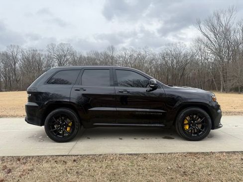 Used 2021 Jeep Grand Cherokee Trackhawk image 8