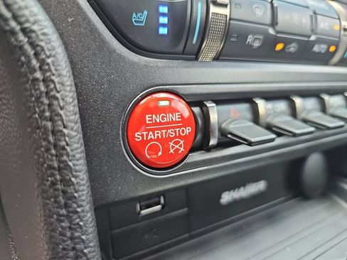 Used 2017 Ford Mustang Shelby GT350 RWD image 28