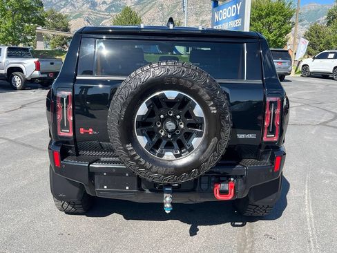 Used 2024 GMC Hummer EV 2X w/ Extreme Off-Road Package AWD/4WD image 10