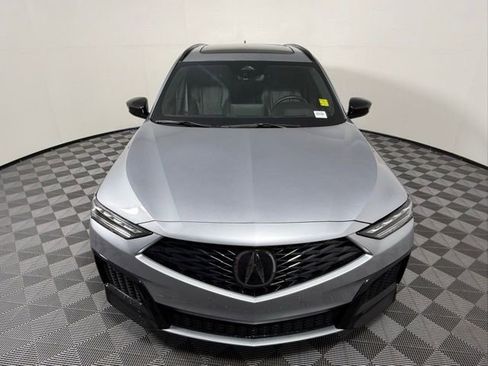 Used 2025 Acura MDX A-Spec image 11