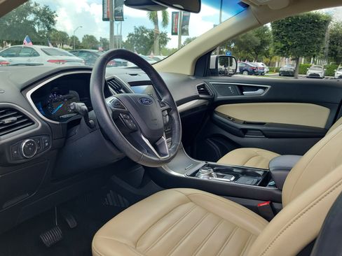 Used 2019 Ford Edge SEL w/ Equipment Group 201A FWD image 20