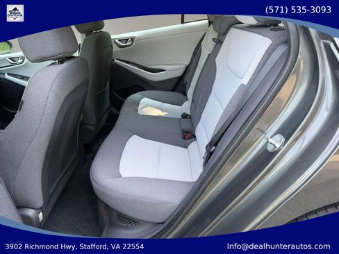 Used 2020 Hyundai Ioniq SE FWD image 15