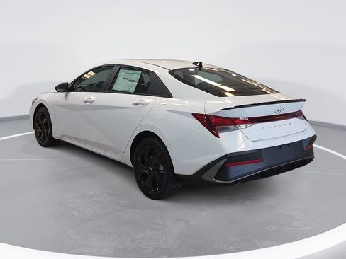 New 2026 Hyundai Elantra Sport FWD image 7