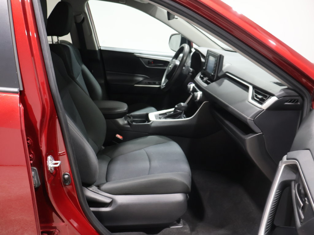 Used 2020 Toyota RAV4 LE w/ All Weather Liner Package AWD/4WD image 22