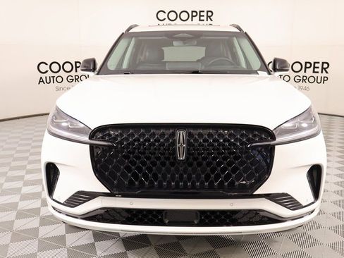 New 2025 Lincoln Aviator Reserve w/ Jet Appearance Package image 9