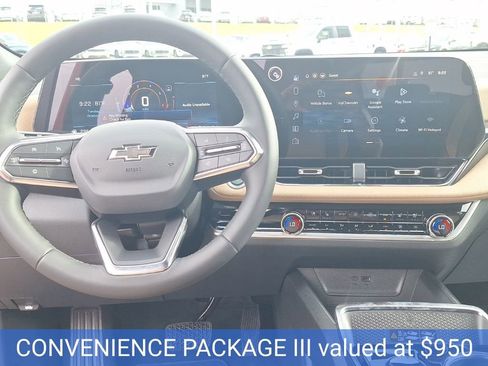 New 2026 Chevrolet Equinox ACTIV w/ Convenience Package III image 2