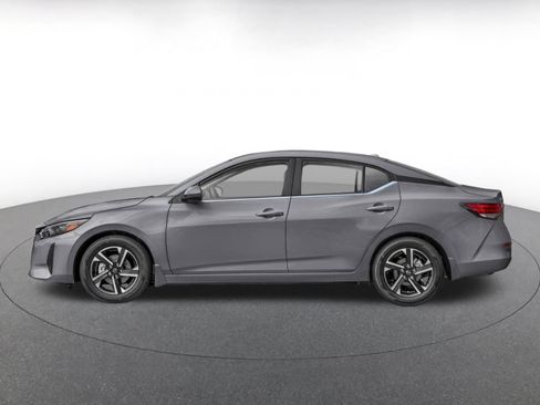 Used 2024 Nissan Sentra SV FWD image 3
