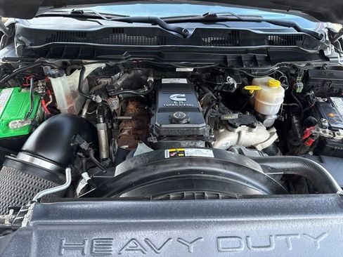 Used 2018 RAM 3500 Laramie image 50