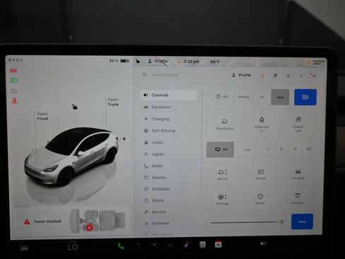 Used 2023 Tesla Model Y Long Range AWD/4WD image 12