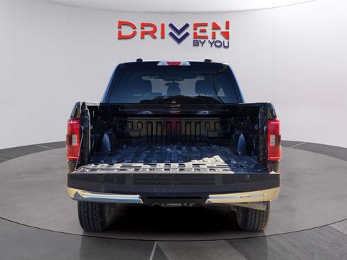 Used 2023 Ford F150 XLT image 5