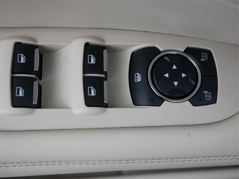 Used 2020 Lincoln MKZ AWD image 16