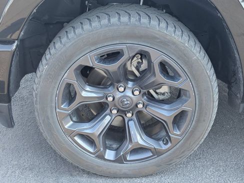 Used 2021 RAM 1500 Limited w/ Night Edition AWD/4WD image 15