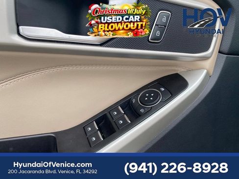 Used 2020 Ford Explorer XLT w/ Equipment Group 202A RWD image 25