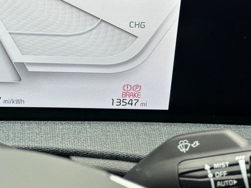 Used 2024 Kia EV6 Light image 30