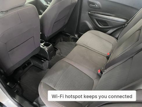 Used 2022 Chevrolet Trax LS w/ Tint and Cruise Package image 28