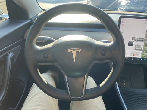 Used 2020 Tesla Model 3 Long Range image 28