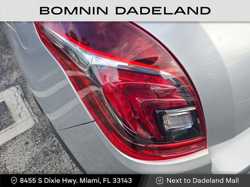 Used 2019 Buick Encore Preferred w/ Safety Package image 5