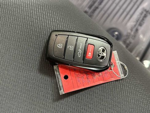 New 2025 Toyota Tundra SR5 image 31