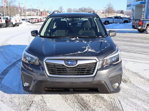 Used 2021 Subaru Forester Premium image 32
