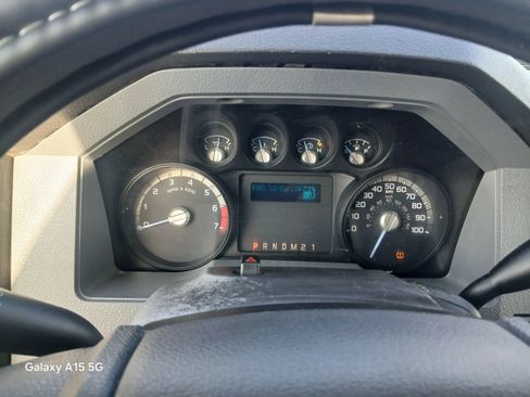 Used 2015 Ford F250 XLT w/ XLT Interior Package AWD/4WD image 21