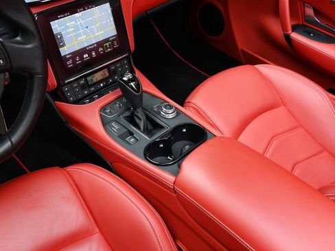 Used 2018 Maserati GranTurismo Sport image 6