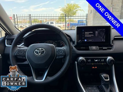 Used 2023 Toyota RAV4 XLE Premium FWD image 6