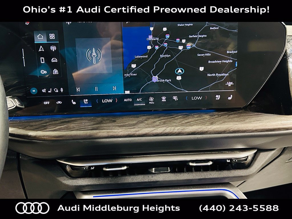 Certified 2025 Audi Q5 Premium Plus w/ Premium Plus AWD/4WD image 15