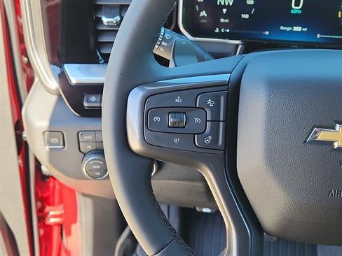 New 2026 Chevrolet Silverado 1500 High Country w/ Technology Package AWD/4WD image 11