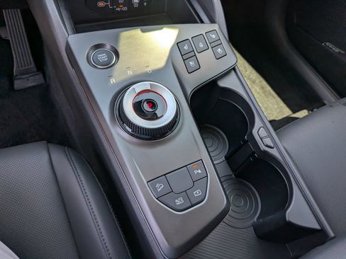 Certified 2026 Kia Sportage SX Prestige AWD/4WD image 29