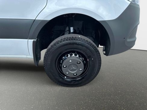 New 2024 Mercedes-Benz Sprinter 3500 image 7