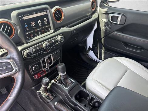 Used 2023 Jeep Gladiator Mojave w/ Cold Weather Group AWD/4WD image 3