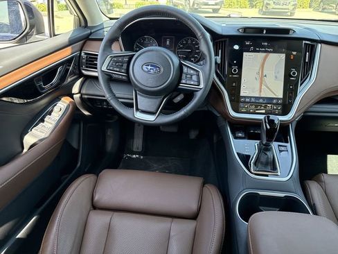Used 2025 Subaru Outback Touring image 10