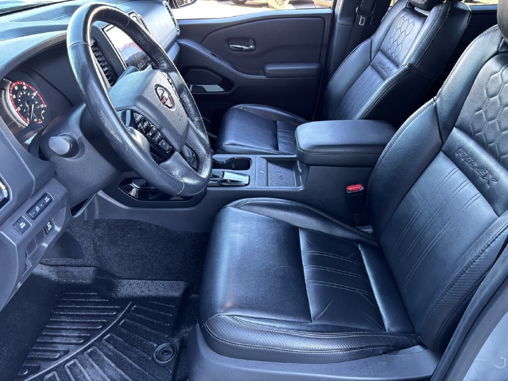 Used 2022 Nissan Frontier PRO-4X AWD/4WD image 12
