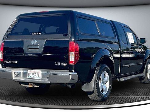 Used 2005 Nissan Frontier LE AWD/4WD image 7